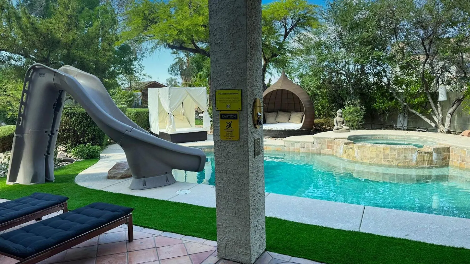 The Buddha Estate Las Vegas ABD